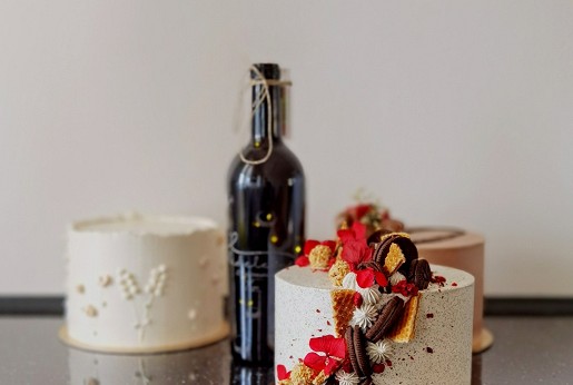 Jótékonysági felajánlás – Torták Dominikért